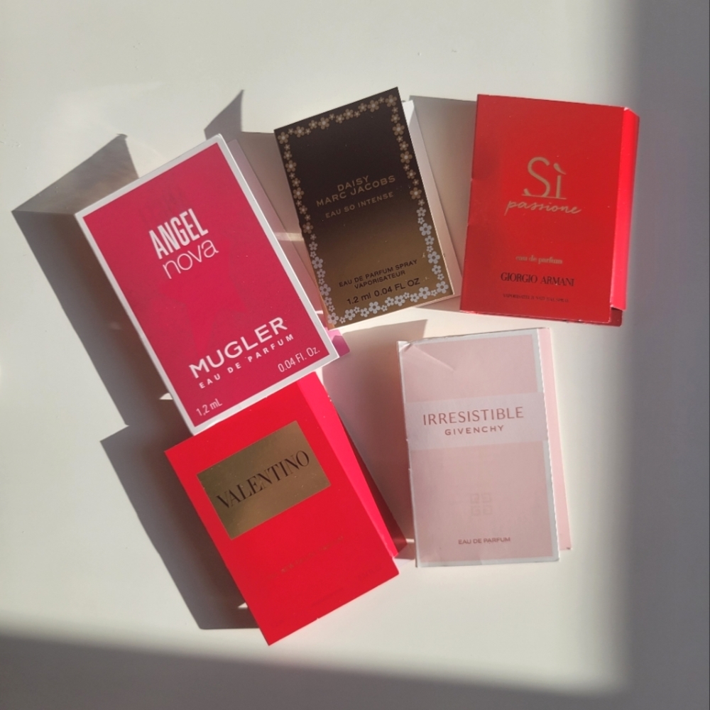 Women's Luxury Fragrance Sampler Set